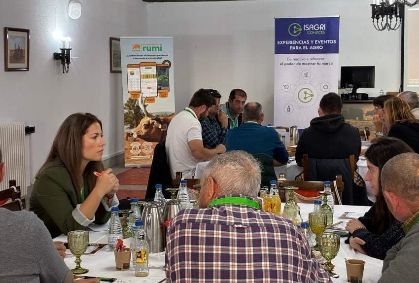 Networking en el evento Horizonte Extensivo de ISAGRI Conecta